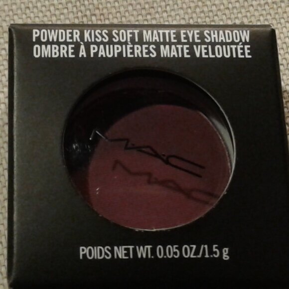 NEW! Mac Eyeshadows (10) - Picture 9 of 16